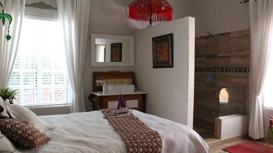 5 Bedroom Property for Sale in Parys Free State